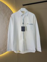 lv 路易威登25Ss春季新款胸口口袋烫钻Logo 尺码S-M-L-Xl