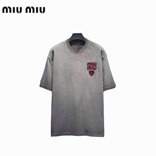 Miu Miu 缪缪 25Ss 水洗做旧爱心联名款短袖 面料采用进口机器织造而成，布面纹路的独特性创造出完美的成衣效果 面料采用净布260克重 搭配320克1*