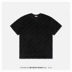本地自取：200 dior/迪奥 25Ss Dio满印提花针织短袖 定制Dio提花面料，通过经纬组织变化形成Oblique花案，提花织机织好提花坯布后再进行染色