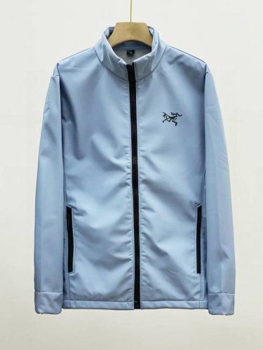 200【Arc'teryx立领软壳外套】 官网同款.始祖鸟*Arc'teryx2025年春秋新款男士休闲立领小标软壳加绒轻量夹克！！ 高端货订制拉链.鸟家新品，