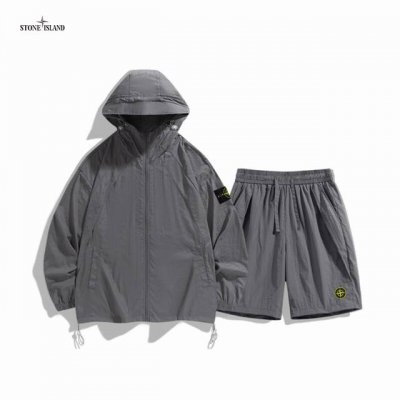 stone Island石头岛 美式户外潮牌宽松拉链立体大口袋机能 套装 短袖+五分短裤 高街达人超级爆款 海内外人气爆款∽ 采用国标舒适健康面料 大厂流水作业