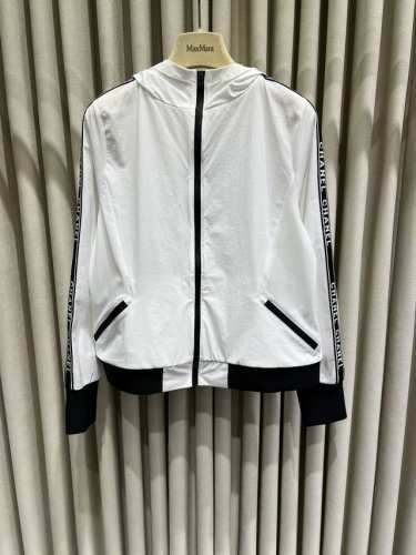 新款Chan*侧边字母条提花连帽薄夹克 Size：S-M-L Code：25021310