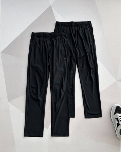 helly Hansen Hh 夏新男款25年松紧腰部 口袋隐形拉链 设计 ，裤脚做了无缝压胶！简约便携 休闲运动防晒基础长裤Arcv系列可休闲可运动都能 轻松