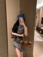新款现货款号1161 模特实拍图片已保护 缪家连衣裙 领子可以拆卸 配送腰带 尺寸Sml 元