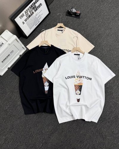 顶级版本 Lv 25Ss雪王甜筒Louis Vuitton 路易威登 Logo图案印花金典短袖T恤 采用280G双纱高克重高级感十足 时尚又个性 超级百搭好看的