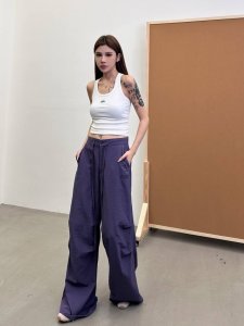 Mm6 新款休闲裤 经典刺绣标 人棉混纺特殊面料 休闲宽版裤型 男女同款 尺码Sml