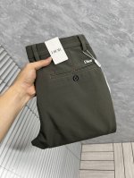 P230 Dr 休闲裤 西裤 新款 高级定制裤子专用面料 定制原版五金 重工工艺打造 车工走线精细 定制面料 柔软舒适 质感显著 辅料精美 上身效果超赞 标准尺