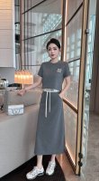 套装 藏青 灰色 Smlxlxxl 新款上新 2025春夏新款烫印卫衣上衣+松紧腰开叉半身裙套装两件套 高品质放心推 经典简约休闲套装 减龄甜美~~裙摆开叉 女