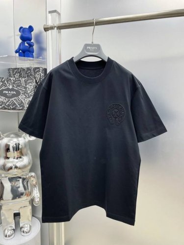ch 克罗心 高克重 2025夏季新款刺绣马蹄立体字母Logo最新品短袖 Dd 专柜同步有售，原单狠货，时尚进口原版科技面料，上身舒适透气，原版定制五金辅料，上