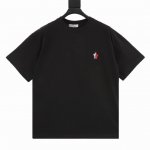 Moncler 蒙口 25Ss 小标刺绣及后背立体Logo压胶短袖T恤 面料采用高克重280G重精梳棉，定制1:1螺纹，面料舒适亲肤无异感， 制定染面料，纺织密