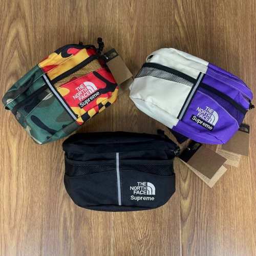 Supreme X The North Face北面联名款拉链开合可调节户外运动休闲腰包胸包单肩包斜挎包 颜色：黑色 迷彩色 米拼紫 尺寸：33X19X11 C