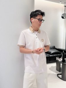 Gucci 2025Ss夏季新款 Logo男士翻领polo衫！经典商务男款，高端男装的天花板级别的商务男款！简约时尚大气不失优雅，单穿内搭体面过人，品质控 细节