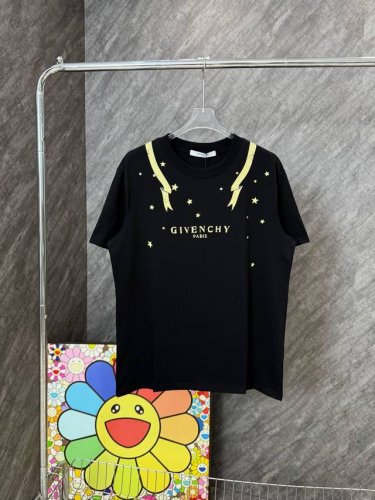 款号 G139 纪梵希字母太阳神印花圆领短袖 givenchy 官网Zp同步新款T恤 面料采用32支双纱280克高克重纯棉面料 同缸定织定染原版同色螺纹 进口机