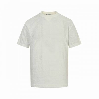 burberry 巴宝莉 25Ss 暗纹Tb战马毛巾提花短袖 精美重工艺 280克洗水面料T恤作为奢侈界的龙头 罗纹圆领成了其版型的最好修饰 而B家则是作为了上
