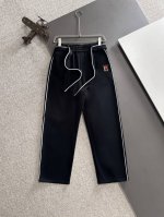隔天出货 高品质 Burberry 巴宝莉 2025春夏新款高定松紧带休闲裤，意大利进口机器制造，闭眼入的款，裤脚下摆二本针锁边，针脚细密牢固，专柜定制面料 透