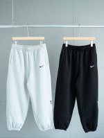 同系列长裤 Supreme X Nike Ss25Week4 Sweatpant 刺绣Logo百搭宽松 联名系列 刺绣Logo袋鼠口袋长裤 男女同款 颜色：灰色