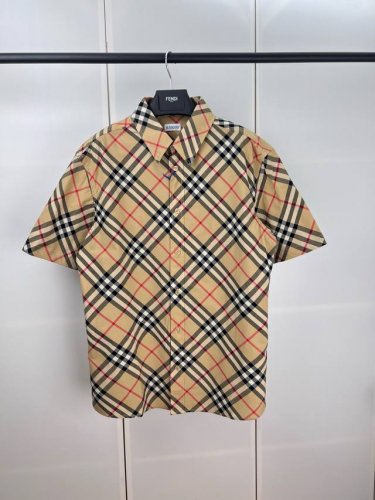 Bbr巴宝莉格子斜纹短袖衬衫 S M L Xl