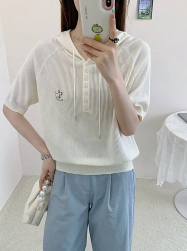 夏季帽衫天丝短袖 可配货 气质上衣胸围53衣长54