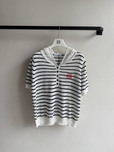 loew*新款，天丝针织薄款，帽衫镂空提花ＳＭＬ.