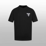 顶级版本 区别通货 prada刺绣Logo短袖 颜色：黑色 尺码：Xs S M L 辅料: 全套定制辅料 版型：宽松 无性别区分 男女同款