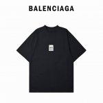balenciaga 巴黎世家 25Ss 520胶贴短袖T恤 第一时间原版购入开发 面料采用15S精棉平纹180G 同缸共染定制罗纹 15S复古平纹纯棉面料是一