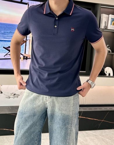 Bally 2025春夏 官网同步 熟男 轻熟男 最爱款式 经典大气百搭商务休闲polo领T恤 采用进口双丝光珠地棉面料 舒适透气 质感细腻 超柔软亲肤触感！翻