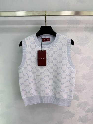 Gucc*25春夏新款针织圆领背心 经典双G字母Logo菱格提花装饰 常规版型 经典时髦精致百搭 尺码Sml。T226B