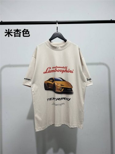 高版本，质量很好！巴黎世家 Balenciaga联名兰博基尼系列！男女同款汽车印花短袖T恤！此款尺码偏大，最小Xs穿到 斤左右！最大穿到220多斤！ 巴黎世家L
