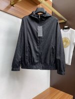 p420 古奇 2025年早春官网 高端原厂代工出品， 官方经典王牌单品！多明星穿搭示范款！！ 新一季男装充满现代感与科技感，将时装美学与户外元素混搭结合，极具