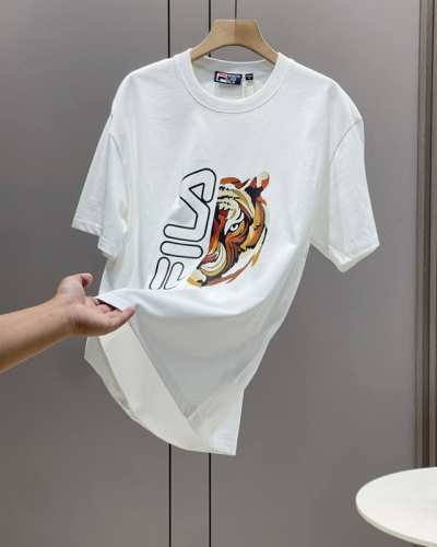 Fila 斐乐虎头主题夏季新款宽松情侣款短袖T恤 款号 C158 颜色: 黑色 白色 细节版本一比一复刻 重磅专柜最新款 走一波 绝对私房牛货 原厂面料采用28