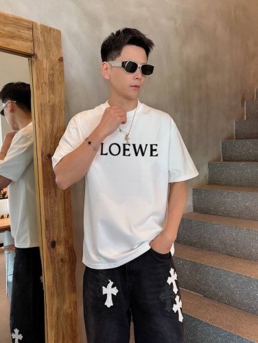 Loewe 罗意威 2025年春夏新品上新 三标齐全 丝光棉圆领短袖T恤 好货不用过多介绍 看细节 专柜码数 M-Xxxl 175 140建议L