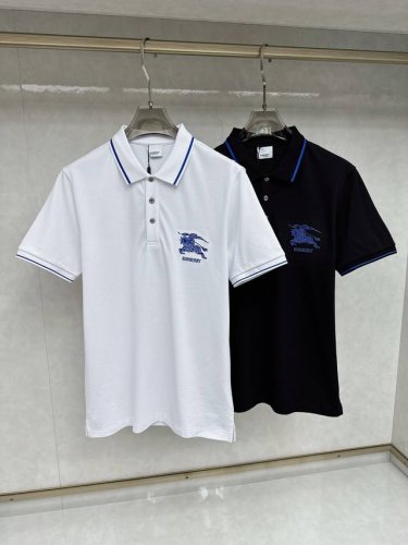 巴宝莉 2025春夏新款Polo领短袖系列。精选顶级丝光珠地棉面料，三标齐全！时尚大牌元素Logo工艺设计，上身版型超赞，面料细腻舒适透气，随意搭配都超级好看时