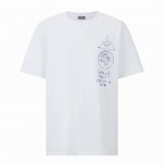 Dior 植物画直喷印花短袖 面料：采用32支双纱面料，面料布匹洗水后面料为260克，新疆棉花定织原版同克重面料。面料：螺纹采用1*1双纱螺纹，同缸定染配套。