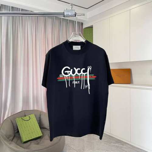 GUCC*古驰 2025夏季新款 个性字母logo印花 定制面料300g 短袖T恤 男女同款 颜色：黑色 杏色 尺码: S M L XL XXL 五个码