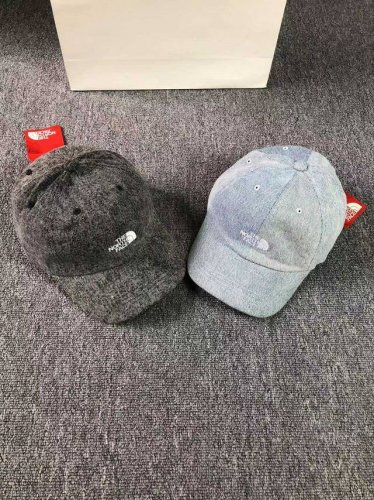 上新 原单The North Face 北面Tnf日版刺绣纯棉功能性户外三色棒球帽 材质：棉 工艺：色织、水洗 颜色 、麻灰色、牛仔蓝