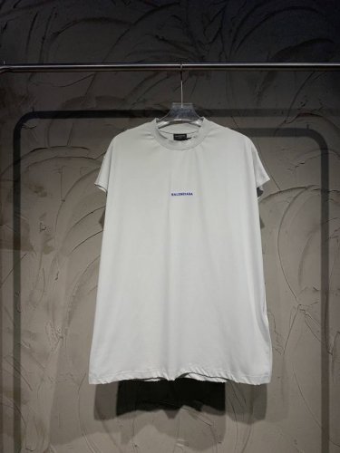balenciaga巴黎世家新款Blcg 2025Ss 新款经典Logo刺绣字母廓形磨破圆领坎肩马甲背心 原版定染面料+罗纹 正背面饰以经典品牌作品刺绣 进口百