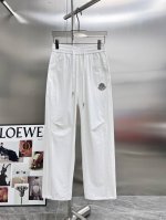 蒙口 Moncler 2025春夏新款 休闲裤 长裤，高端版本！专柜定制面料 透气舒适度高，细节无可挑剔，品牌元素设计理念，体现高品质。手感细腻柔软！呈现休闲裁