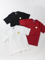 上新 款号: 681# Undefeated五条杠经典落肩宽松短袖 260G全棉双纱面料定染同色螺纹 胸前数码直喷印花 前后胸立体裁剪 双层面料缝合 定做水洗辅
