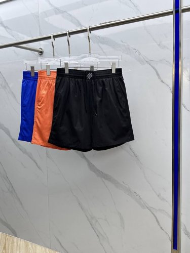 Louis Vuitton*路易威登 2025春夏最新男士短裤，原版定制高密度尼龙布，提花，更加轻薄柔软，手感爽滑，隐藏式松紧系带，网格内里，精细手工，每一个生