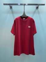 p190 【新款上架】Celine新款Logo刺绣圆领T恤，定织定染纯棉235克重洗水面料，做工精细。男女同款宽松落肩版型，时尚大气。 颜色：黑/白/红/花灰