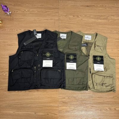 款号Fz407 Stone Island 石头岛多勋章口袋户外机能做战工装马甲 实拍甄选 品质放心 面料采用高品质工装面料 多口袋内里网布设计 非常考验做工工艺