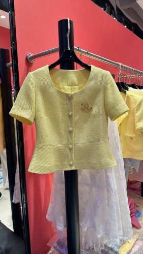 chanel最新定制夏款面料 鱼尾收腰下摆 真的是满满高定精致感 码数36 38 40