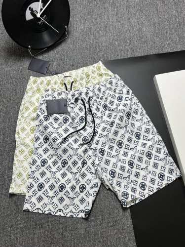 lv 2025夏款 原版面料 手感非常舒服 宽松版型男女都非常合适 尺码：Smlxl 吊牌 领标 水洗麦 三标齐全 颜色: 蓝色 浅绿色