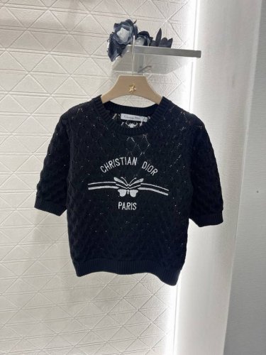 dio*新品 刺绣蝴蝶针织上衣