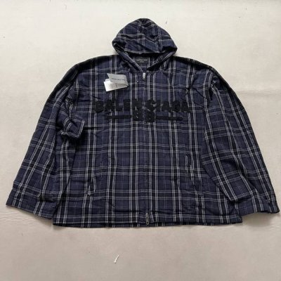 Balenciaga条纹绣花字母外套