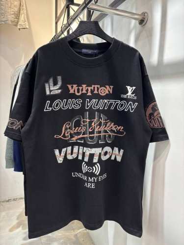 款号：Zmr23# 路易威登Louis Vuitton破坏字母印花短袖T恤 280克纯棉双砂面料 所有面料均已提前做过缩水 品质第一 所见即所得 不会洗一次版型