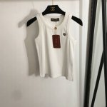 款号20251800 Loro piana新款 胸前简约刺绣Logo修身纯棉百搭背心，白色，红色，咖色，卡其色，黑色，Sml， Ｓ码：胸围66，长48