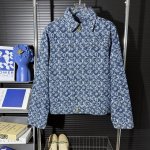 180 #076 当天到货 现货现配 Louis Vuitton 路易威登25Ss龚俊同款迷彩满印老花Logo 扎染晕染情侣牛仔外套 顶级原单版本 高版本牛货区