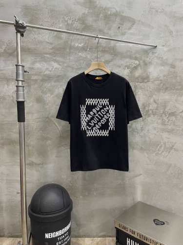 款号#S574 Louis Vuitton Lv 菲董联名珍珠短袖T恤 采用21支双股精梳赛络纺纱，做加厚加密平纹布，洗后克重达320克！无尘烧毛加食毛工艺，布