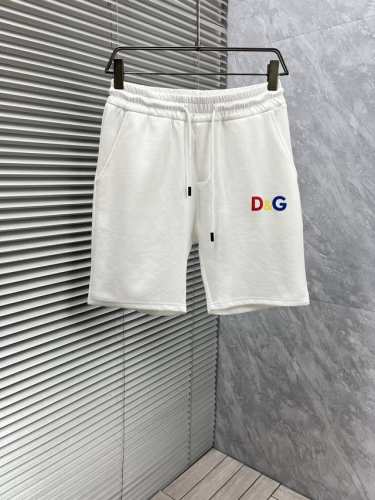 Dg Ss25男士休闲短裤，堪称百搭单品，弹性松紧腰边抽绳设计，手感柔软、保型性好、低弹丝的构造使裤身弹性恰到好处，并且不易起皱！码数：M-Xxxl